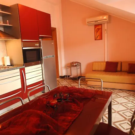 Apartament By The Sea Brna, Korcula - 13492 *